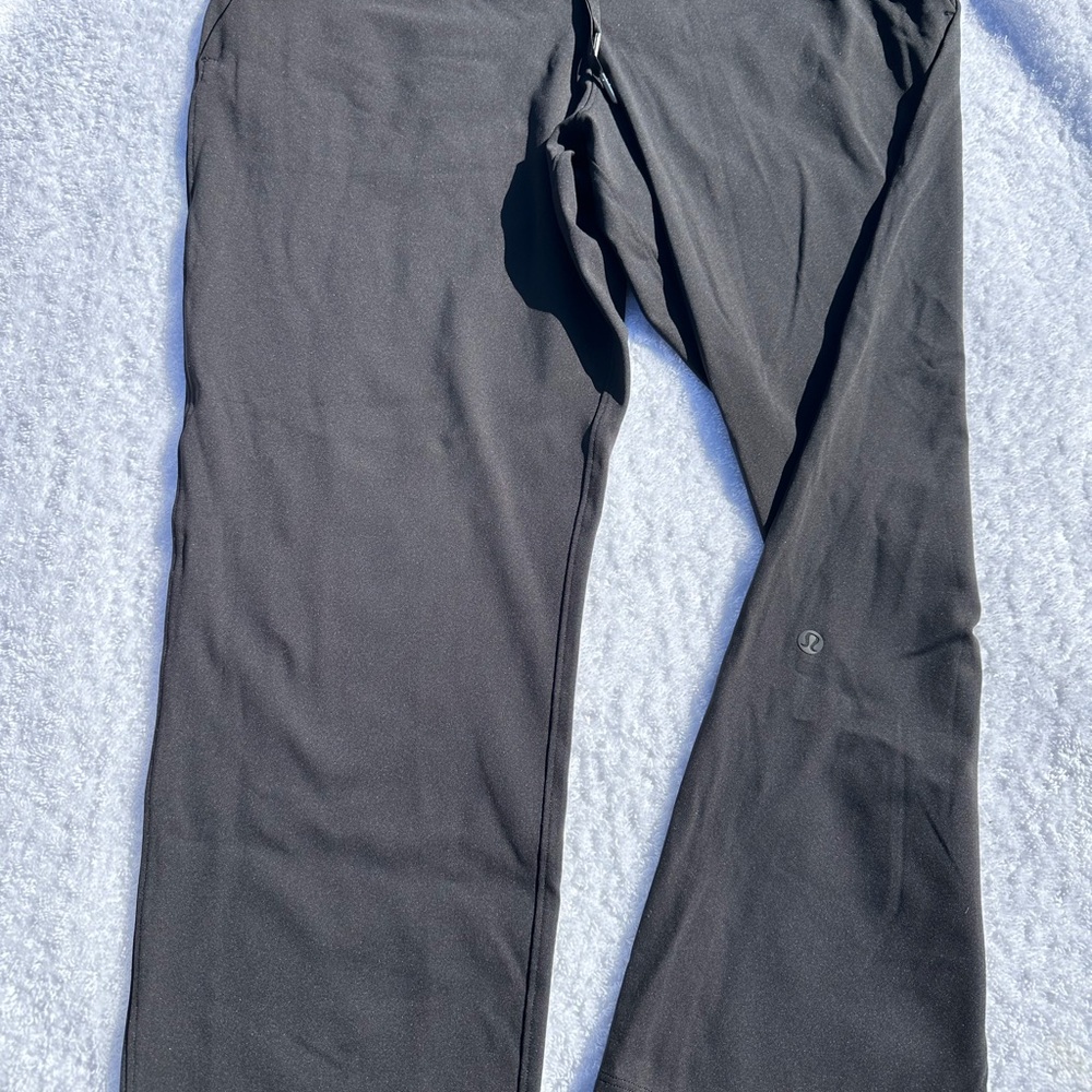 Lululemon black dress pants size 10